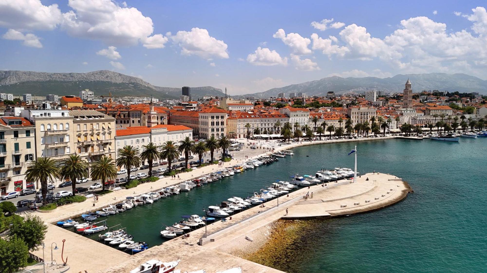 Apartment Vintage Bossanova Split